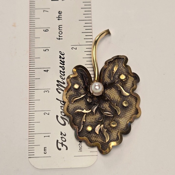 Jewelry - W&H Leaf Brooch Gold Excellent 12K GF Mesh Faux Pearl Vintage Pin